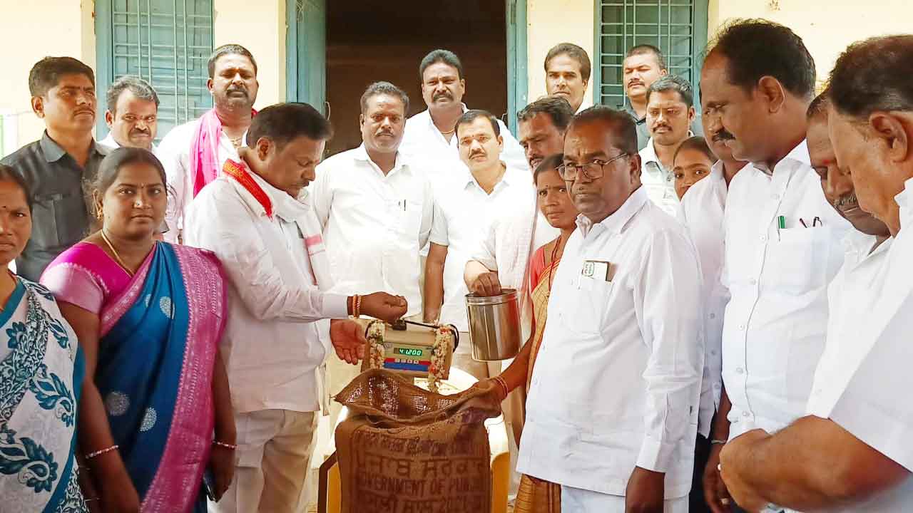 తెలంగాణపై కేంద్రం వివక్ష