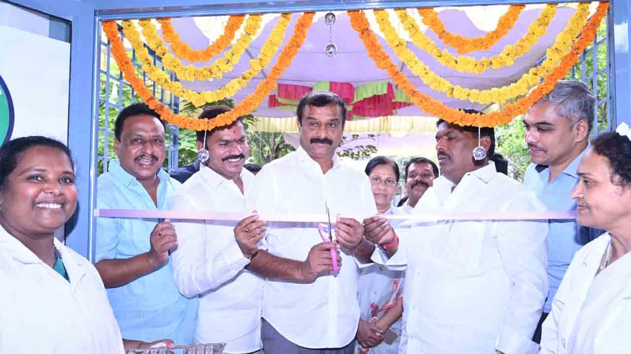 ప్రభుత్వాసుపత్రుల్లో నాణ్యమైన సేవలు : ఎంపీ ప్రభాకర్‌రెడ్డి