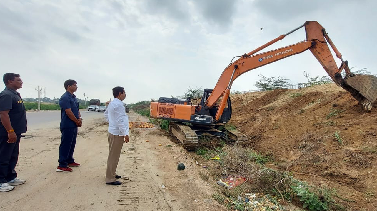 పనులు త్వరగా పూర్తి చేయాలి