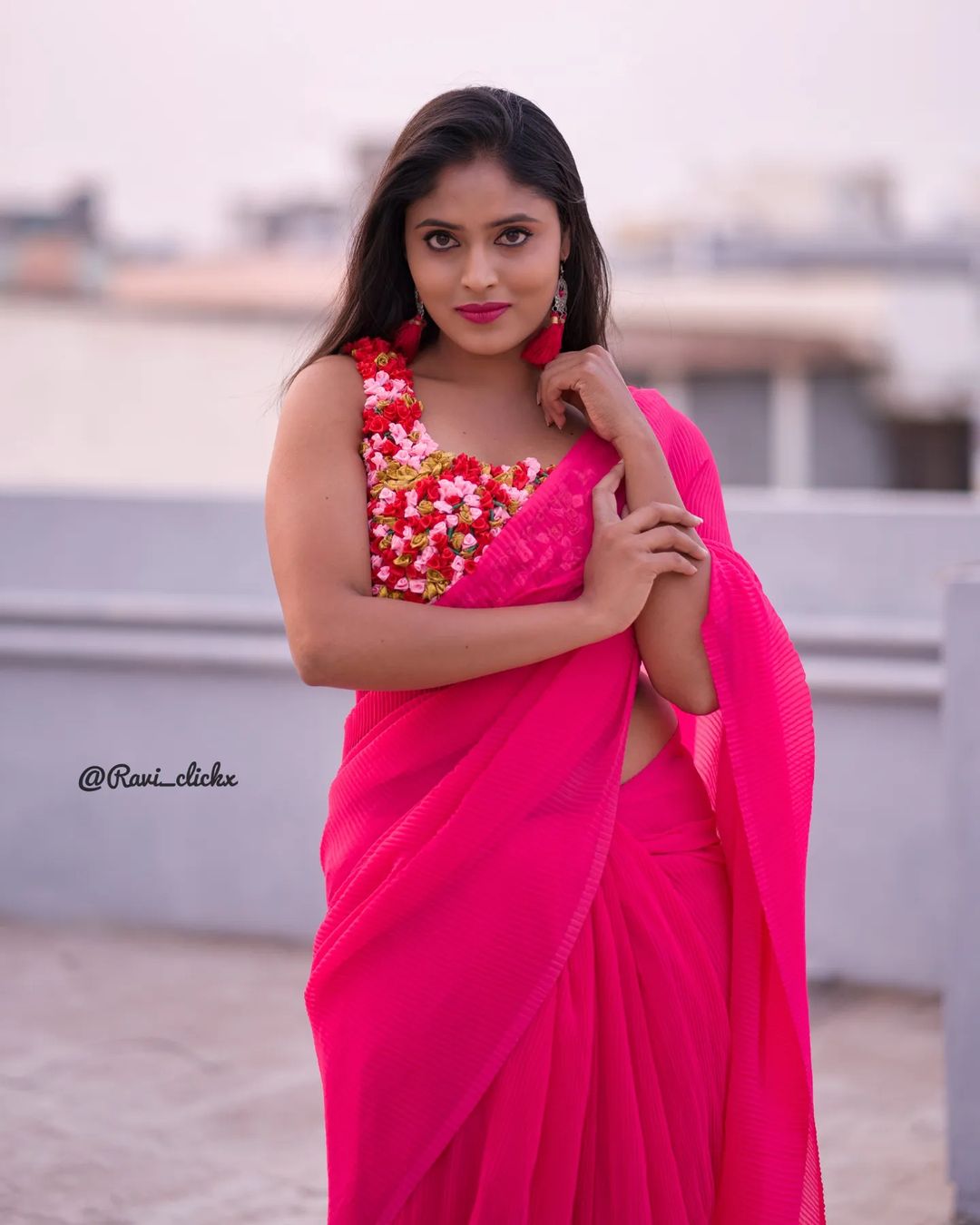 ( Photos : Instagram )