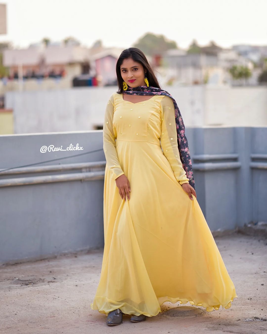 ( Photos : Instagram )