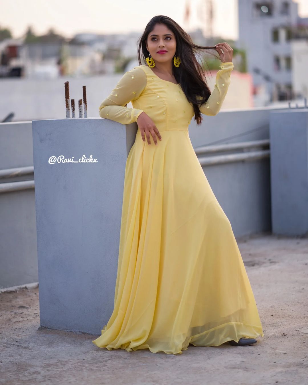 ( Photos : Instagram )