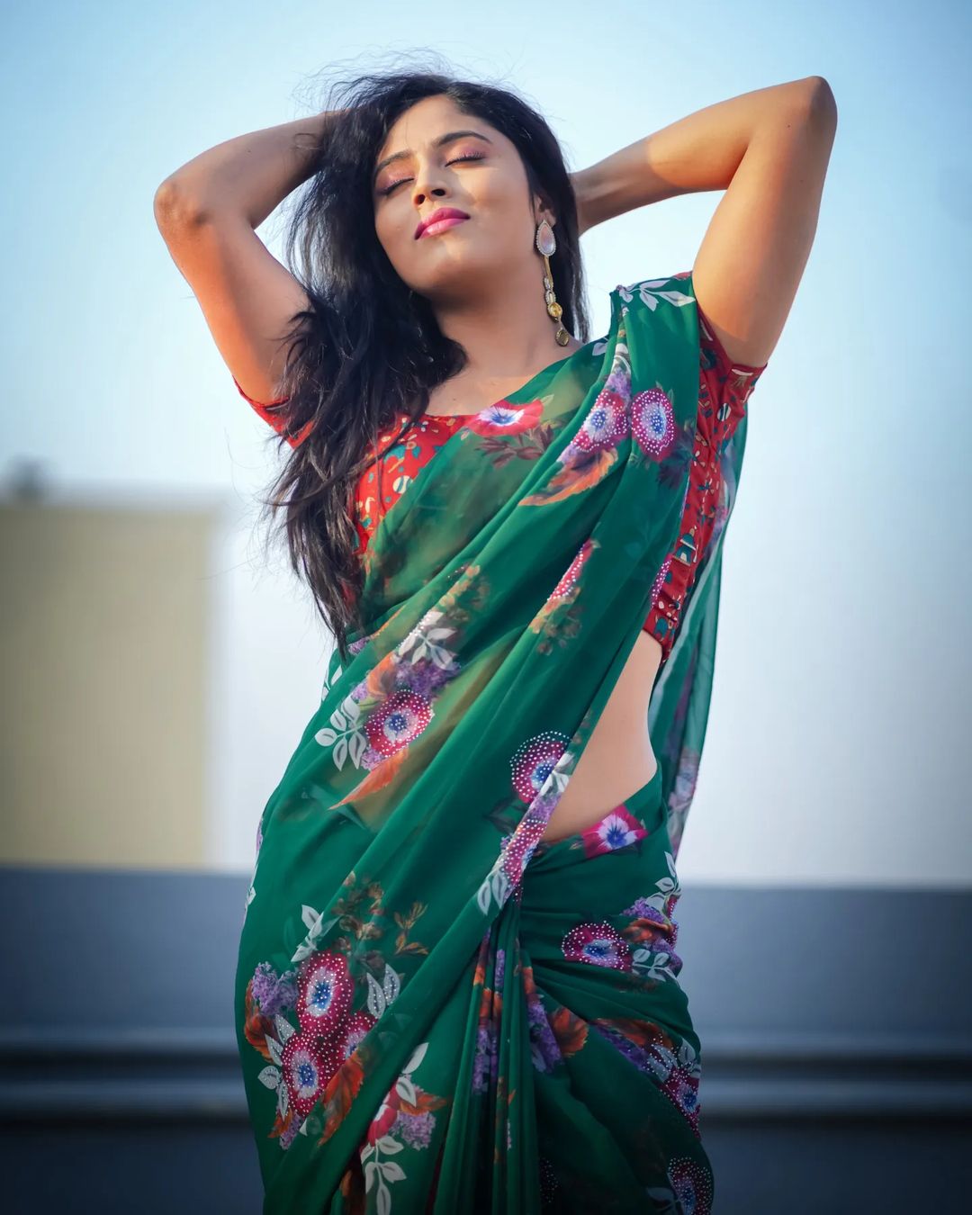 ( Photos : Instagram )