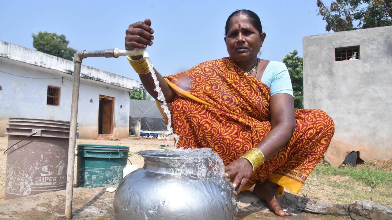 ‘భగీరథ’ను బద్నాం చేసే కుట్ర