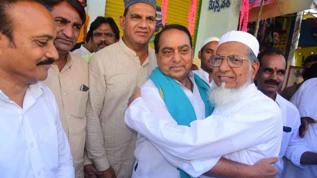 ముస్లిం మైనార్టీల సంక్షేమ‌మే ప్ర‌భుత్వ ధ్యేయం : మంత్రి ఇంద్ర‌క‌ర‌ణ్ రెడ్డి