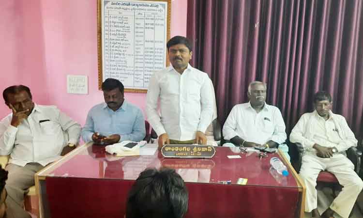 ఎడపల్లి రైల్వేస్టేషన్‌ను పునరుద్ధరించాలి : అఖిలపక్షం