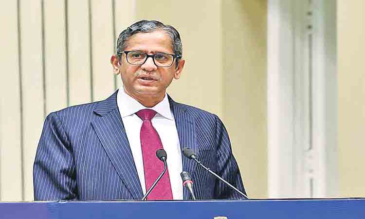 లక్ష్మణ రేఖ దాటొద్దు