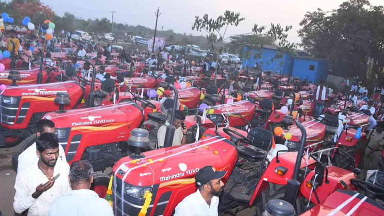 దళితబంధుతో దశ మారాలె..