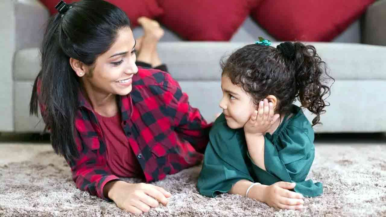 మీ పిల్ల‌ల‌ను ఎలా పెంచుతున్నారు? వాళ్ల‌కు ఏం నేర్పిస్తున్నారు?