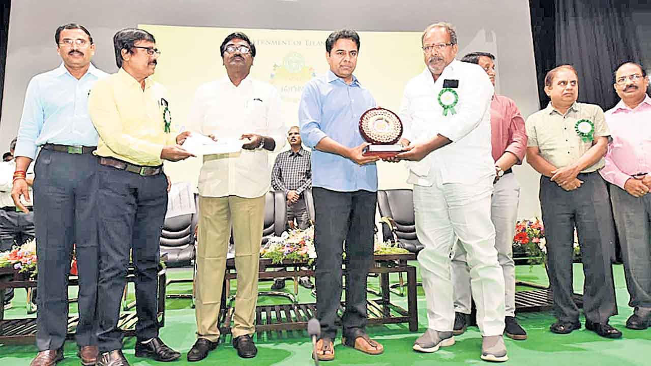 90 శాతం ఆస్తి పన్ను వసూలు