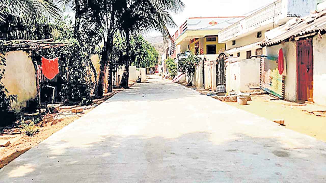 స్వచ్ఛతకు కేరాఫ్‌ ఎల్లమ్మతండా