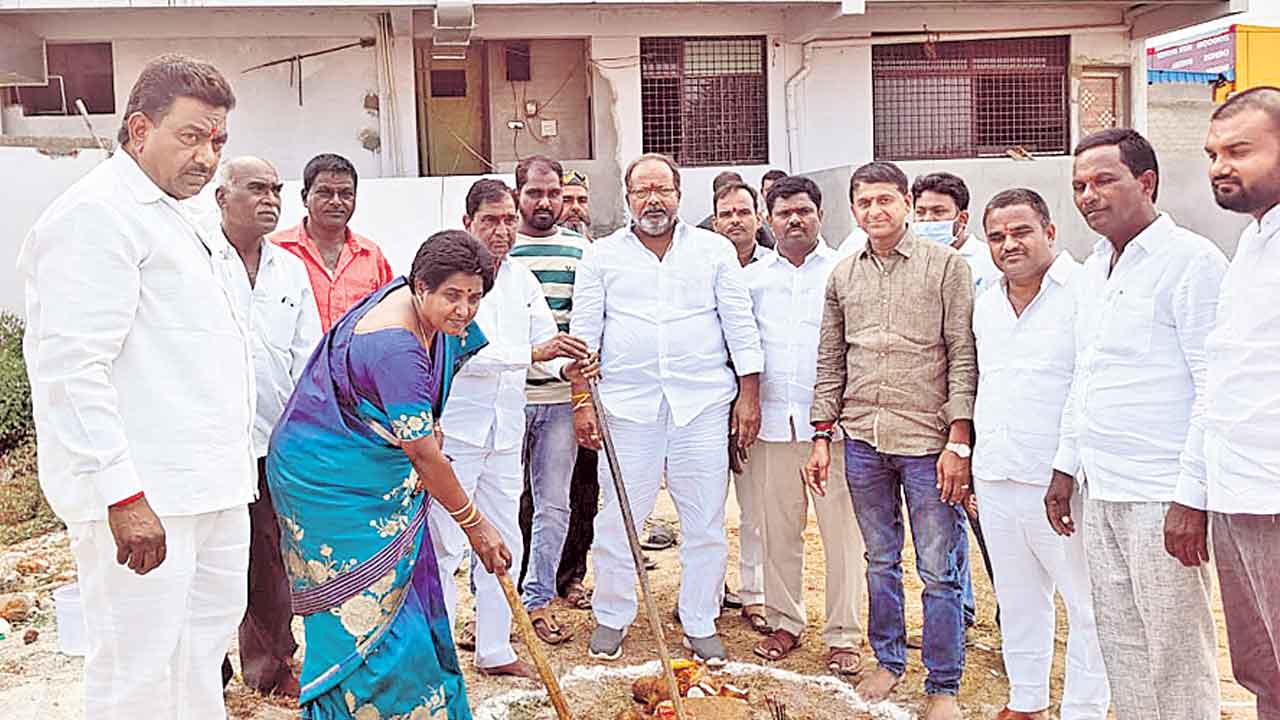 మున్సిపాలిటీని ఆదర్శంగా తీర్చిదిద్దుతా
