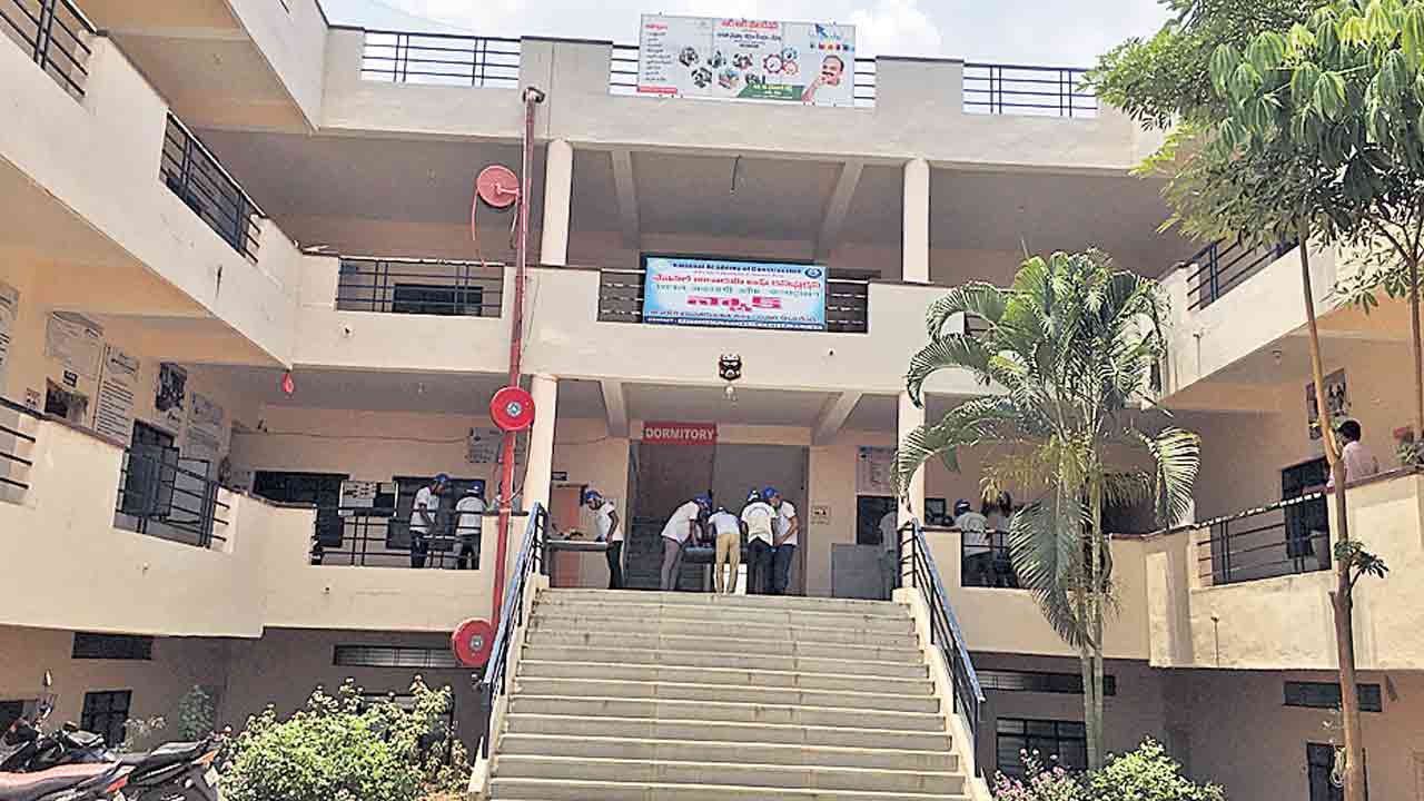 అమ్మో.. నిమ్మ