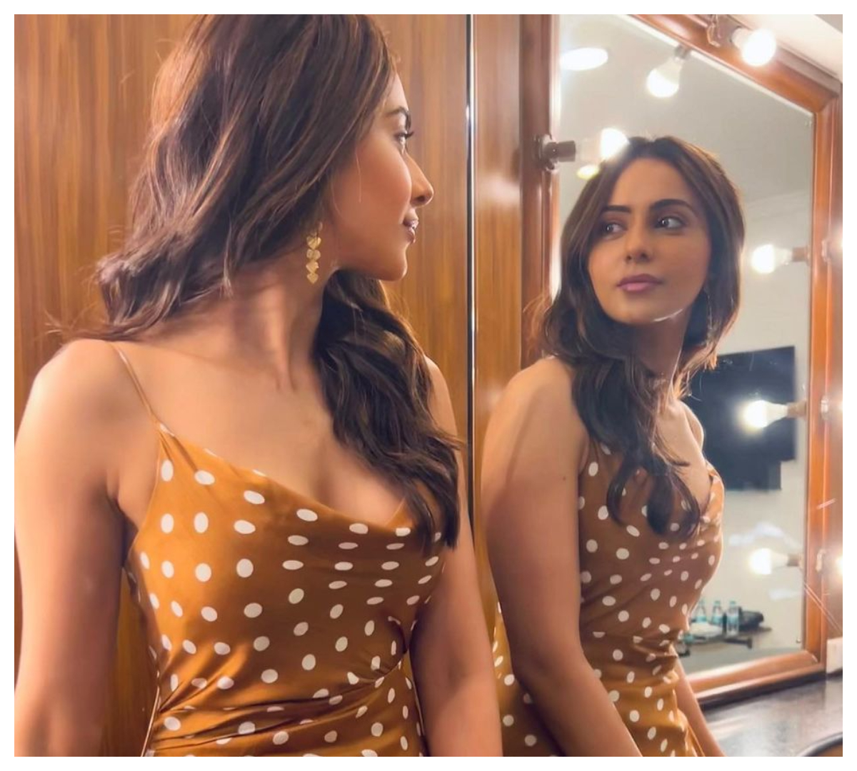 Rakul Preet Singh | స్లీవ్ లెస్ అందాల‌తో పిచ్చెక్కిస్తున్న రకుల్‌ ప్రీత్‌ సింగ్..