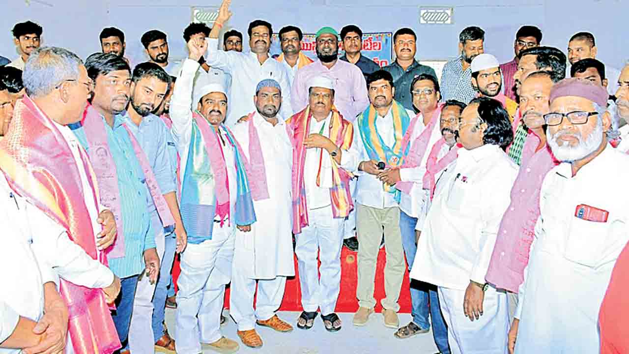 మైనార్టీల అభివృద్ధికి ప్రభుత్వం ప్రాధాన్యం