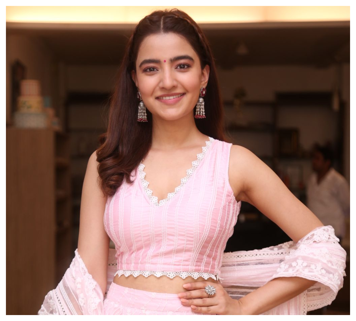 Rukshar Dhillon | రుక్సర్‌ ధిల్లాన్ ఇంట‌ర్వ్యూ ఫొటోలు