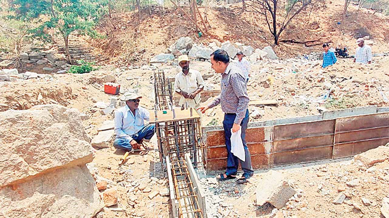 వేగంగా మల్టీ పర్పస్‌ ఫంక్షన్‌ హాల్‌లు..