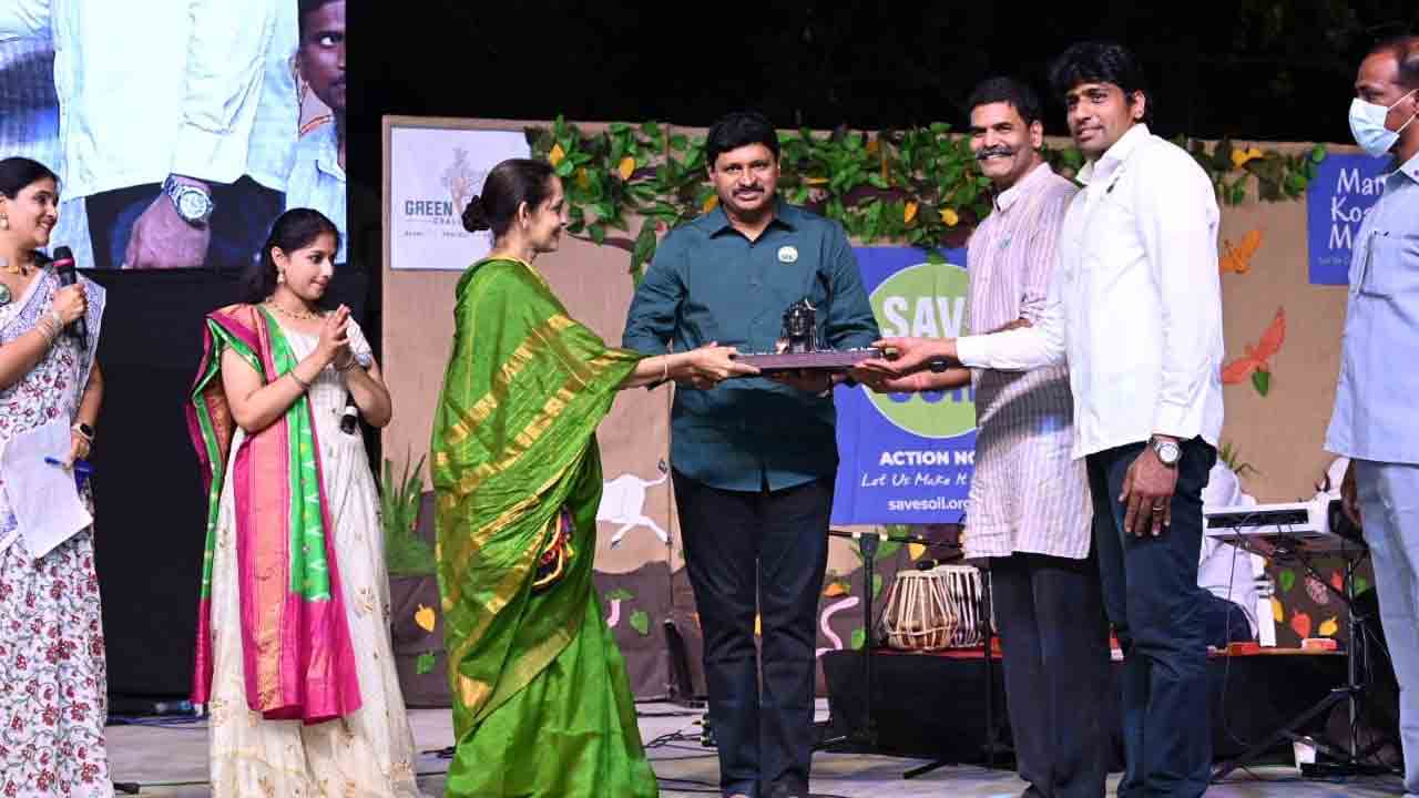 మా మ‌ట్టి మ‌నిషి కేసీఆర్‌కు థ్యాంక్స్‌ : ఎంపీ సంతోష్ కుమార్