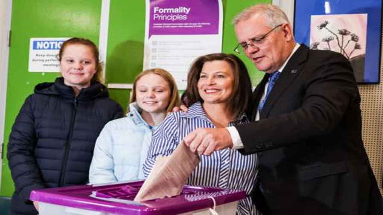 ఓటేసిన స్కాట్ మారిస‌న్‌.. ఆస్ట్రేలియా కొత్త ప్ర‌ధాని ఎవ‌రో?