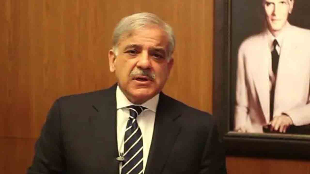 పాక్‌ ప్రధాని షరీఫ్‌ నోట కశ్మీర్‌ మాట.. 370 ఆర్టికల్‌ను పునరుద్ధలించాలని డిమాండ్‌