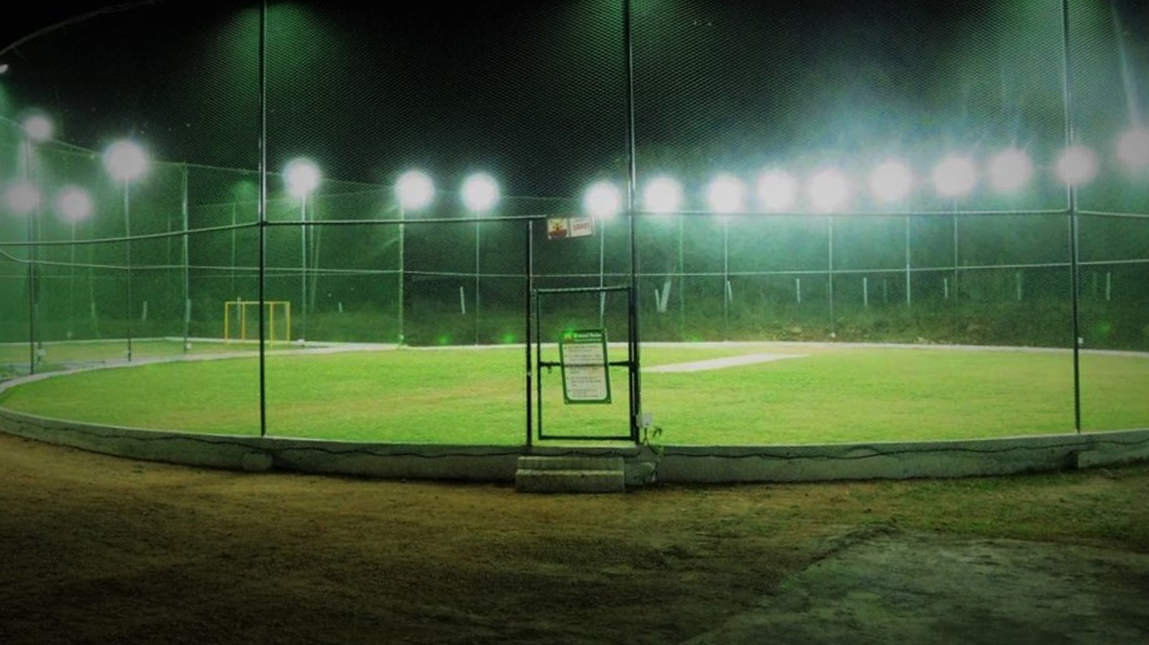 పట్టణాల్లో 5 వేల క్రీడా ప్రాంగణాలు