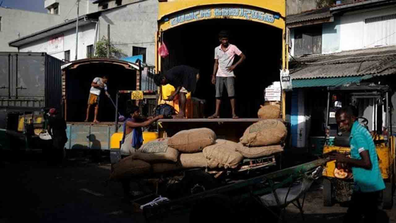 Srilanka | ఆహార సంక్షోభం దిశగా శ్రీలంక.. రైతులకు ప్రభుత్వం రిక్వెస్ట్