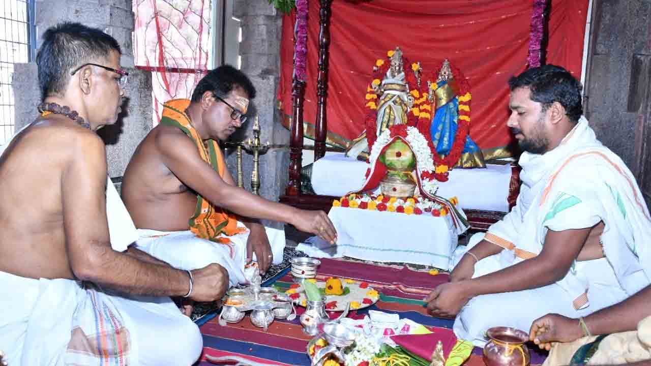 శ్రీశైలంలో ఉమామహేశ్వర వ్రతం పున:ప్రారంభం