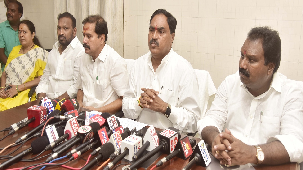 ఈజీఎస్‌ పథకం అమలులో ఎవరి బాధ్యత ఎంత?