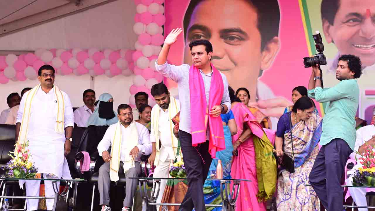 దమ్ముంటే మాట నిలబెట్టుకో..