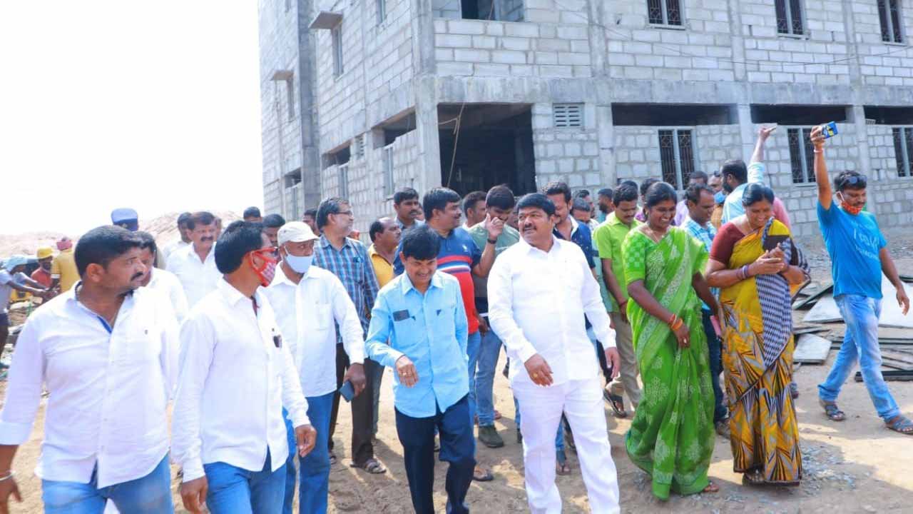 జర్నలిస్టుల సంక్షేమానికి సర్కారు కృషి