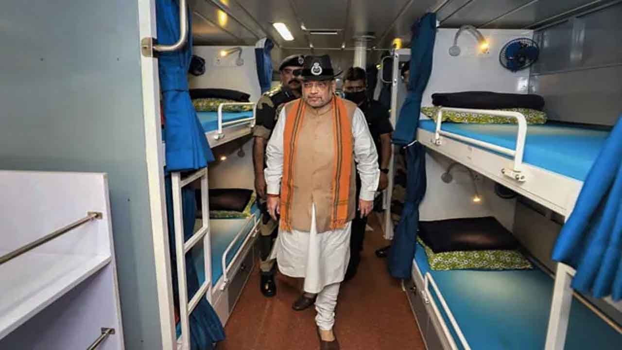 కోవిడ్ త‌గ్గాక‌ సీఏఏను అమ‌లు చేస్తాం: అమిత్ షా