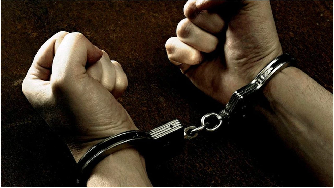 సోష‌ల్ మీడియా వేదికగా స్కెచ్‌ : పెండ్లి పేరుతో 300 మంది మ‌హిళ‌ల‌కు టోక‌రా!