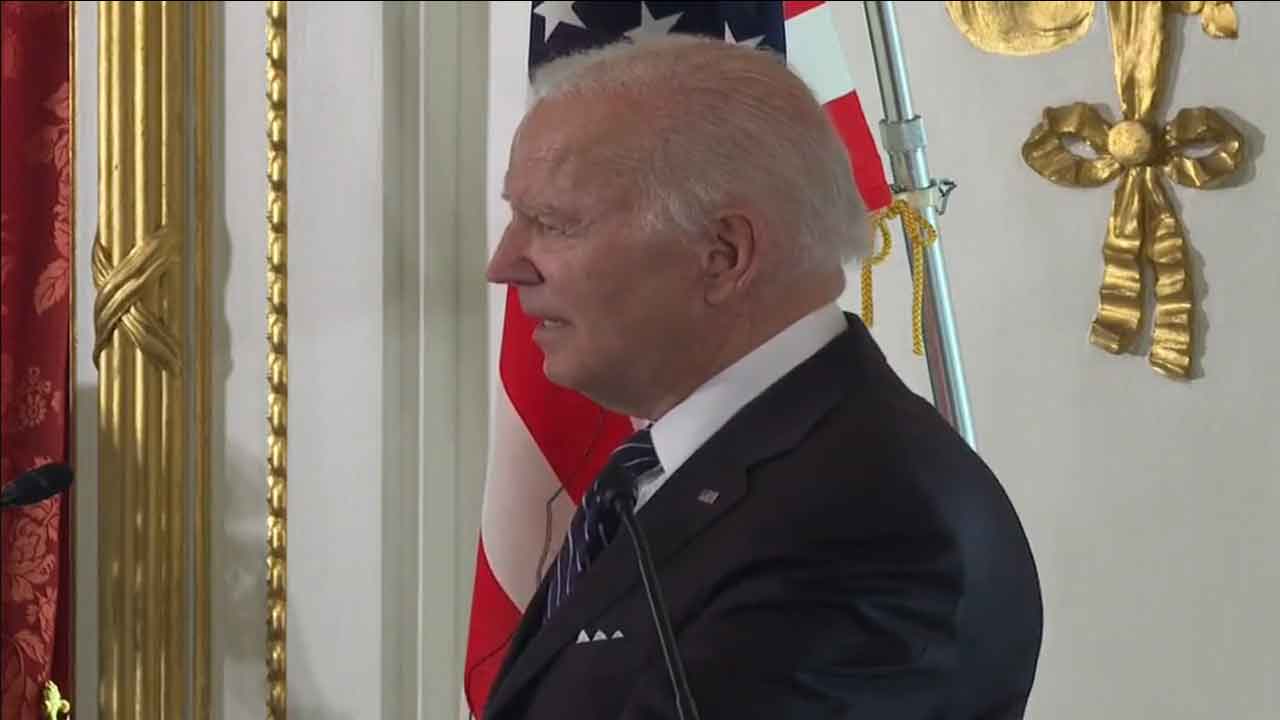 తైవాన్‌ను ఆక్ర‌మిస్తే.. చైనాను అడ్డుకుంటాం:  బైడెన్‌