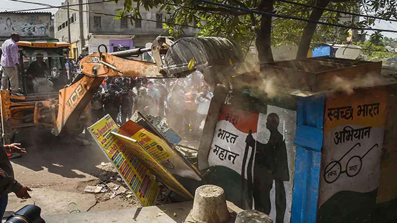 ష‌హీన్‌బాగ్‌లో బుల్డోజ‌ర్లు.. సీపీఎం పిటిష‌న్ తిర‌స్క‌రించిన సుప్రీంకోర్టు