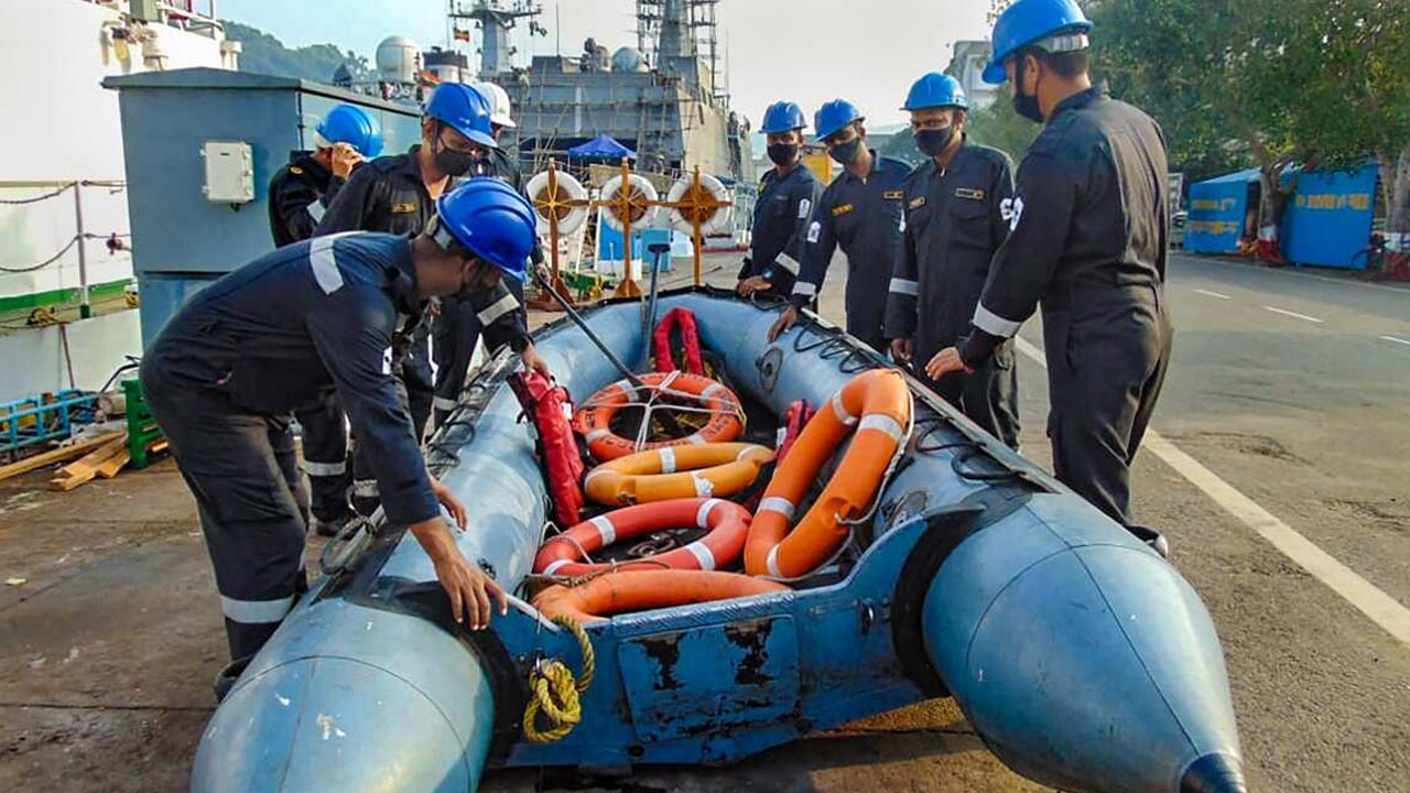 ‘అస‌నీ’ ఎఫెక్ట్ ప్రాంతాల్లో కంట్రోల్ రూమ్ ఏర్పాటు.. వివ‌రాలు ఇవీ…