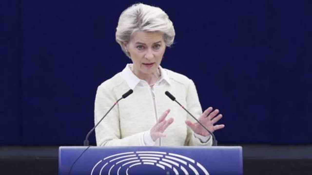 ర‌ష్యా చ‌మురుపై బ్యాన్‌.. యుద్ధంలో ఉక్రెయిన్ గెల‌వాల్సిందే: యురోపియ‌న్ యూనియ‌న్‌