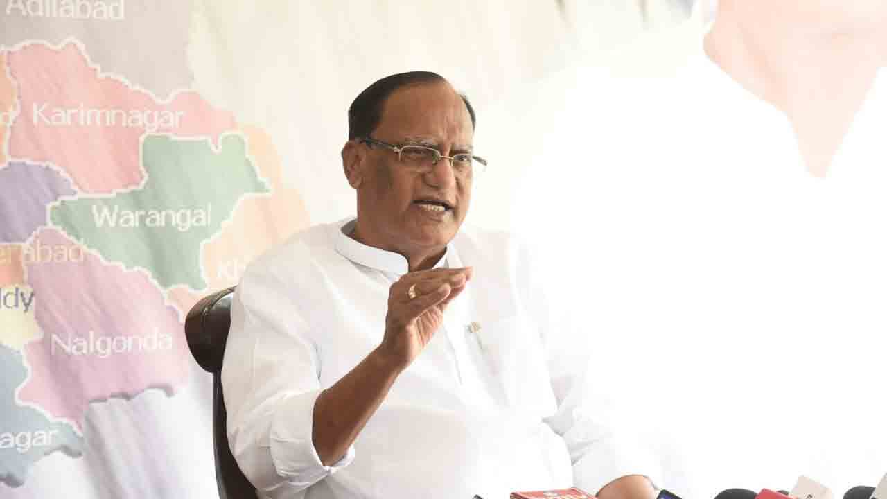 ఫెడరల్‌ వ్యవస్థకు తూట్లుపొడుస్తున్న కేంద్రం: మండలి చైర్మన్‌ గుత్తా సుఖేందర్‌ రెడ్డి