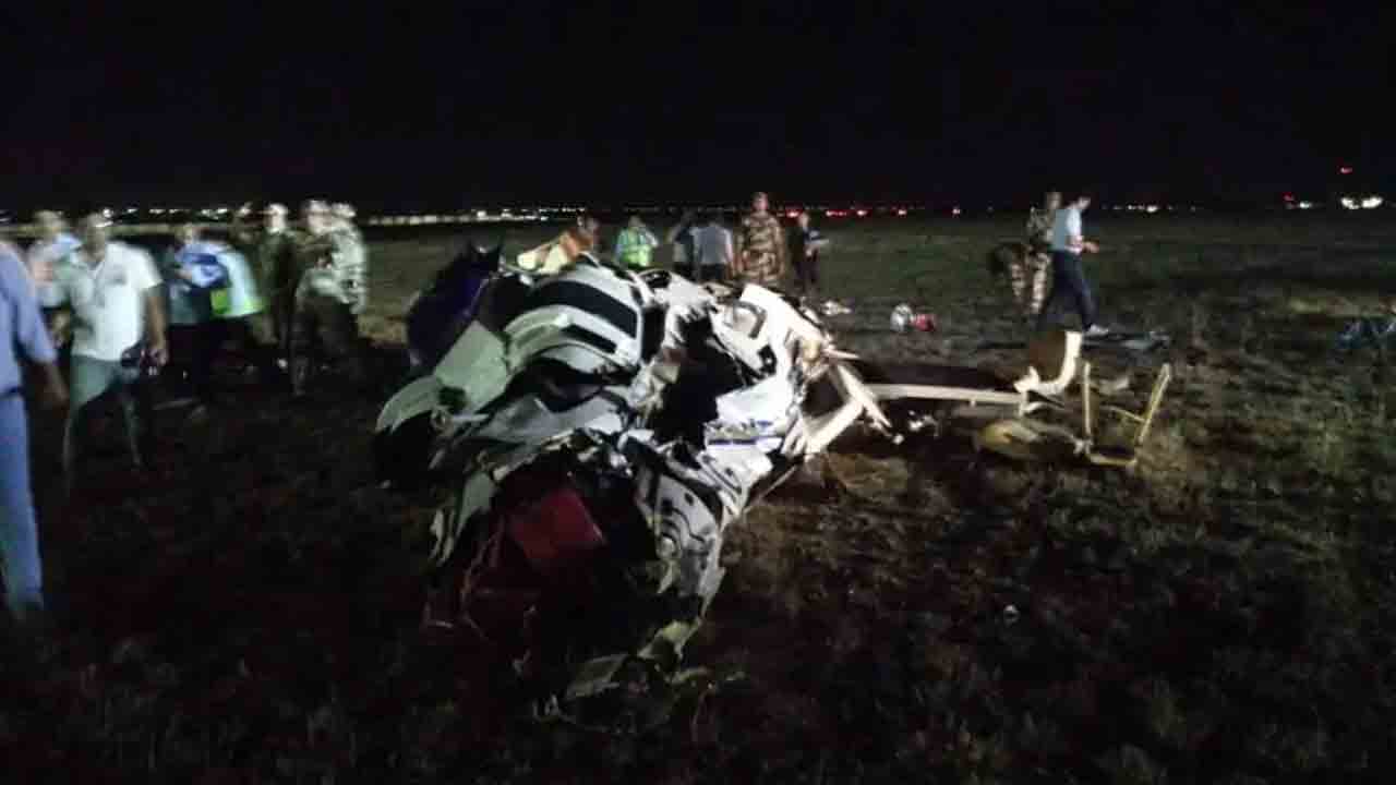 Helicopter Crashes, ಛತ್ತೀಸ್‌ಗಢದಲ್ಲಿ ಸರ್ಕಾರಿ ಹೆಲಿಕಾಪ್ಟರ್ ಪತನ, ಇಬ್ಬರು ಸಾವು - Kannada News