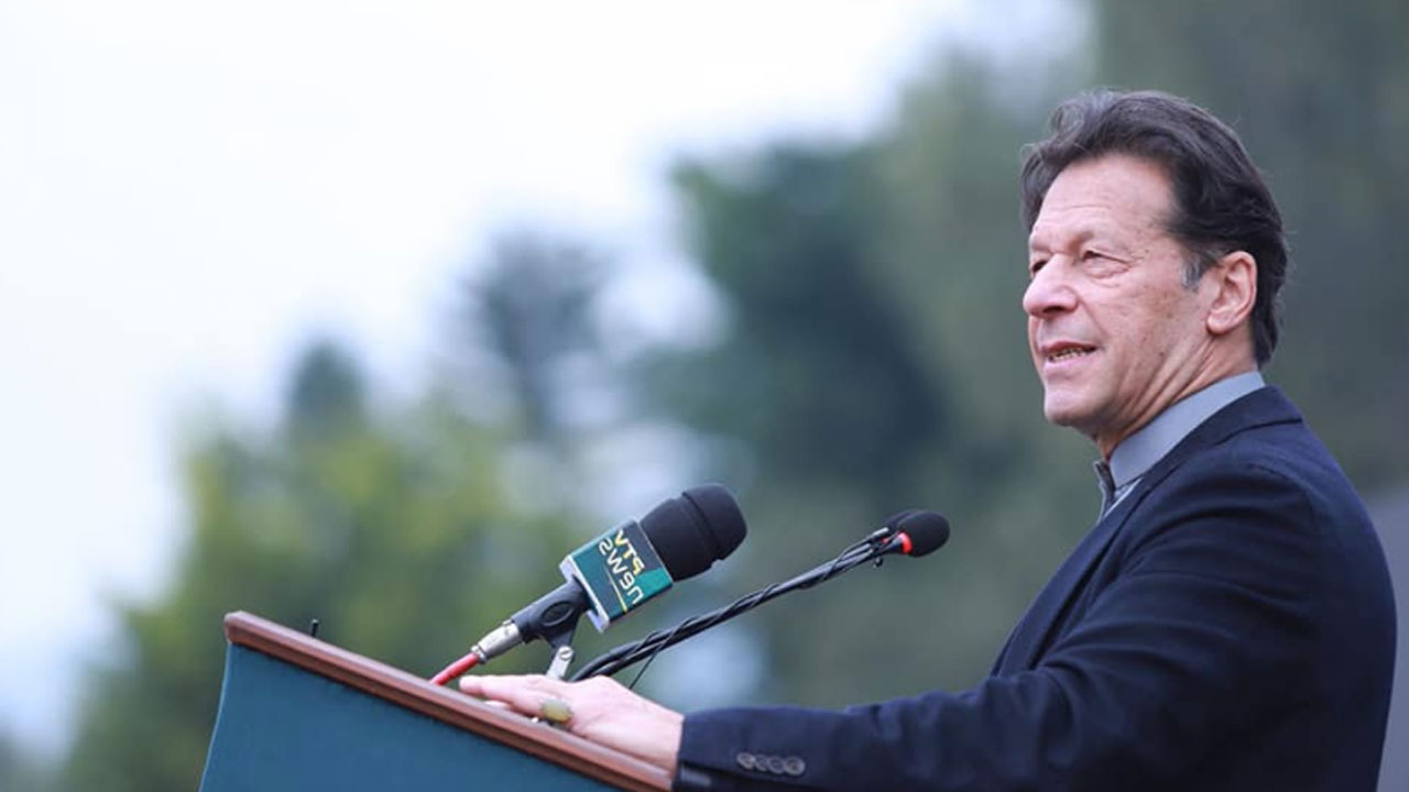 పాక్‌ను మ‌ధ్యంత‌ర ఎన్నిక‌లవైపు తీసుకెళ్తున్న ఇమ్రాన్‌?