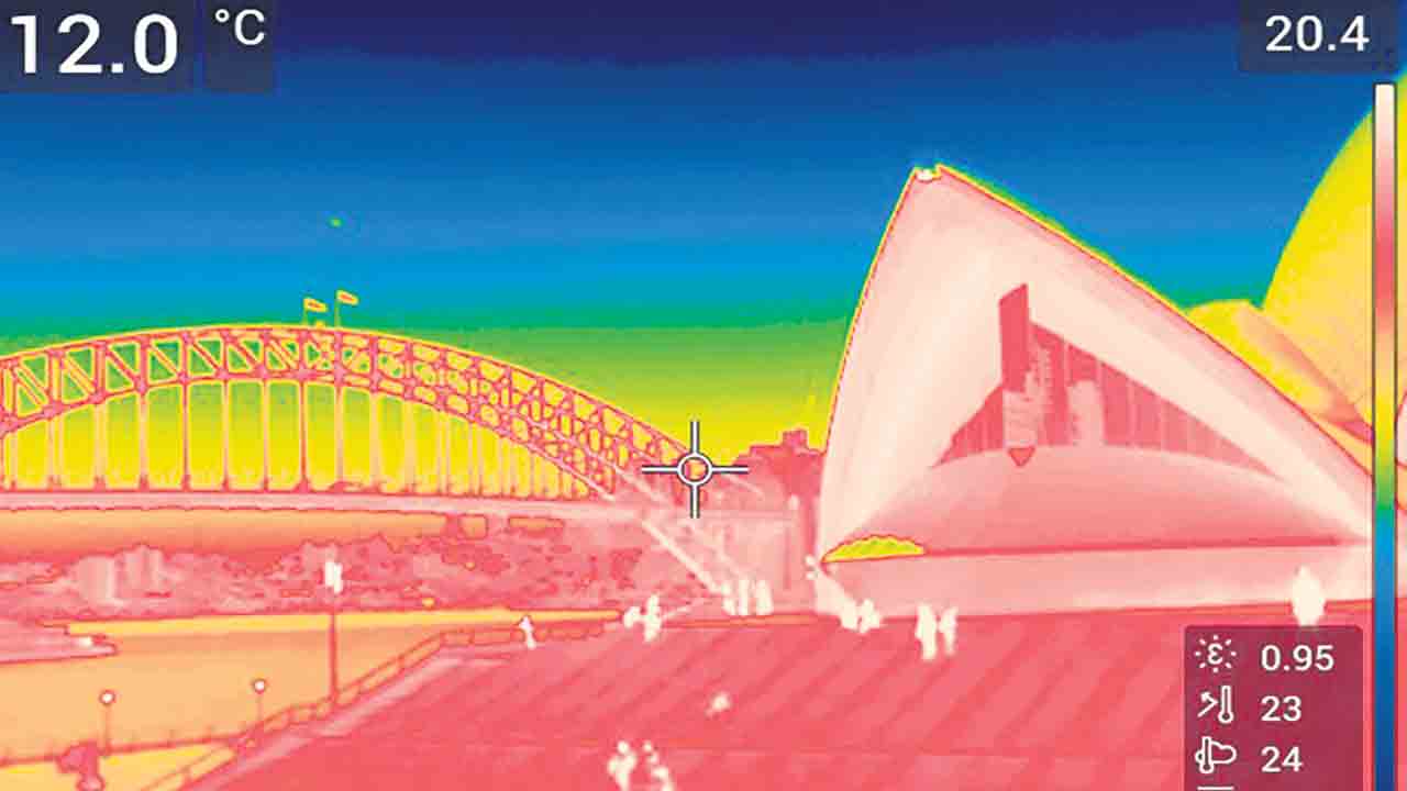 చీకటిలో సౌర విద్యుత్తు.. ఆస్ట్రేలియా శాస్త్రవేత్తల అద్భుత ఆవిష్కరణ