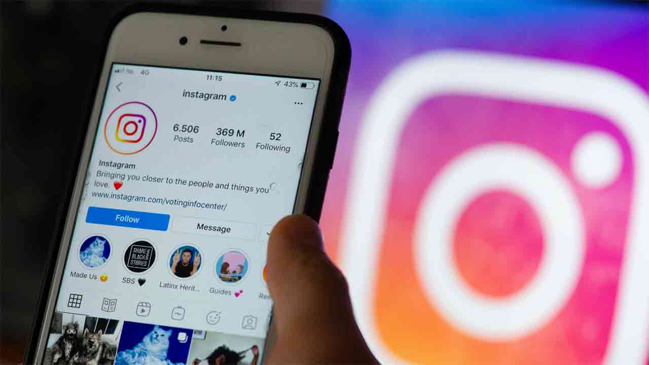 ఇన్‌స్టాగ్రామ్‌లో బాలిక‌తో స్విగ్గీ బాయ్‌ స్నేహం.. ఇంటికెళ్లి  24.5 తులాల బంగారం చోరీ