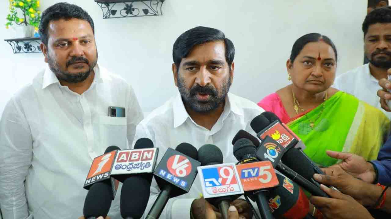 అది రైతు సంఘర్షణ సభ కాదు.. నాయకత్వ సంఘర్షణ సభ : మంత్రి జగదీష్‌ రెడ్డి