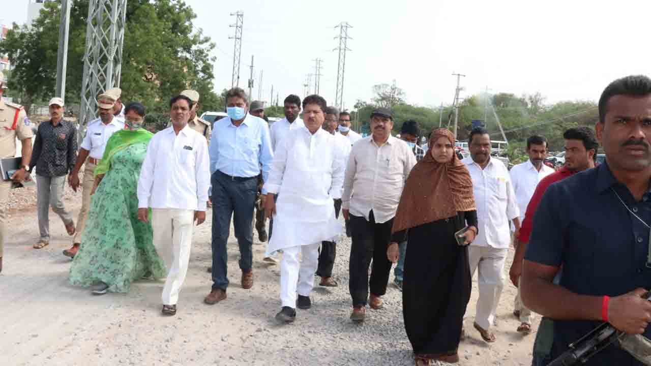 ఆర్వోబీతో ట్రాఫిక్ కష్టాలకు చెక్ : ఎమ్మెల్యే కృష్ణారావు