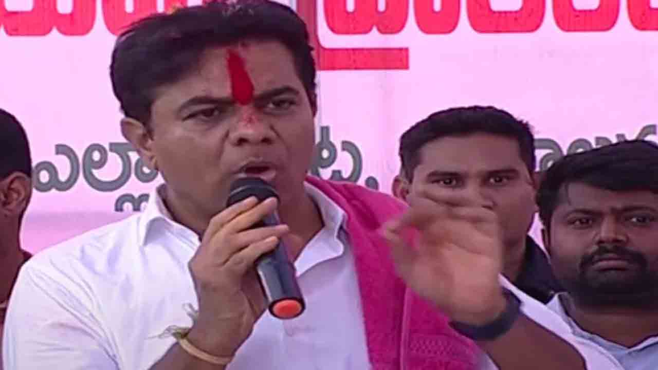 డబుల్‌ బెడ్రూంలు సీఎం కేసీఆర్‌ కానుక : కేటీఆర్‌