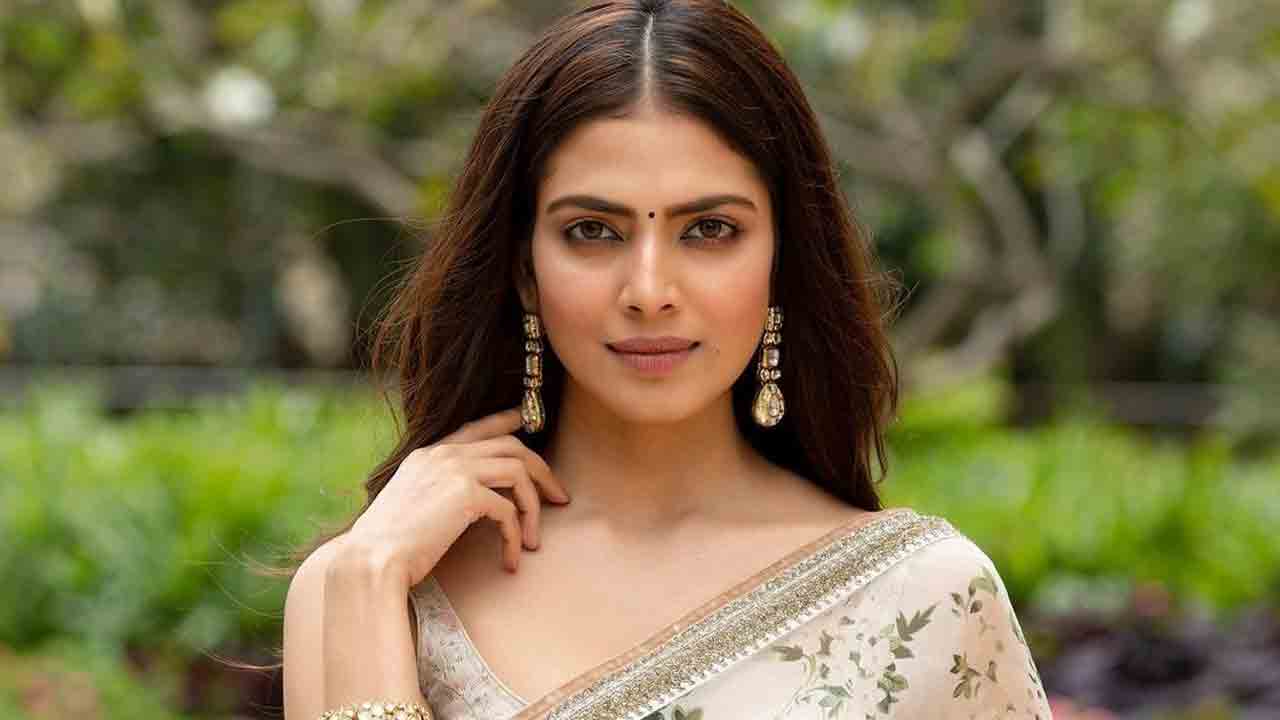 Malavika Mohanan | బెడ్ సీన్‌పై నెటీజ‌న్ ప్ర‌శ్న‌.. ఘాటు రిప్లై ఇచ్చిన మాళ‌విక‌!