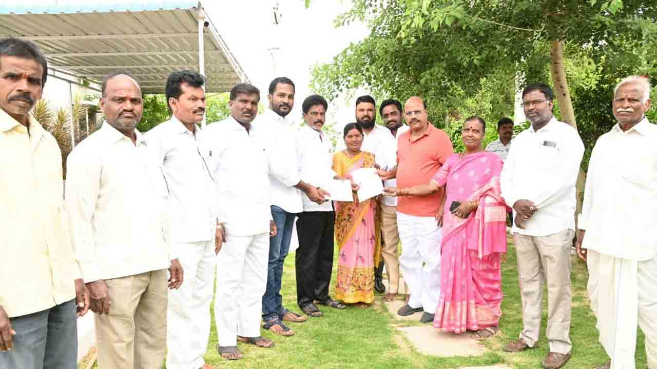 పేదలకు అండగా సీఎం కేసీఆర్: ఎమ్మెల్యే కిషన్‌రెడ్డి