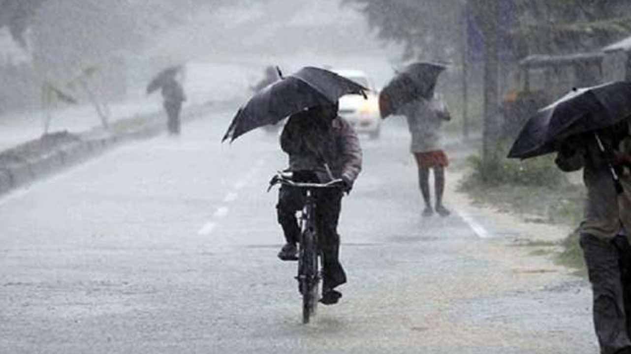 నేడు ఉరుముల వానలు.. 40 కి.మీ వేగంతో గాలులు