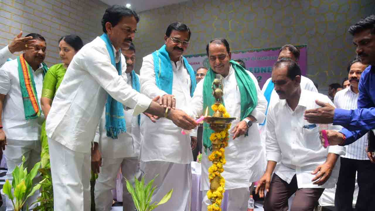 వ్యవసాయం బాగుంటేనే అందరు బాగుంటారు : మంత్రి నిరంజ‌న్ రెడ్డి