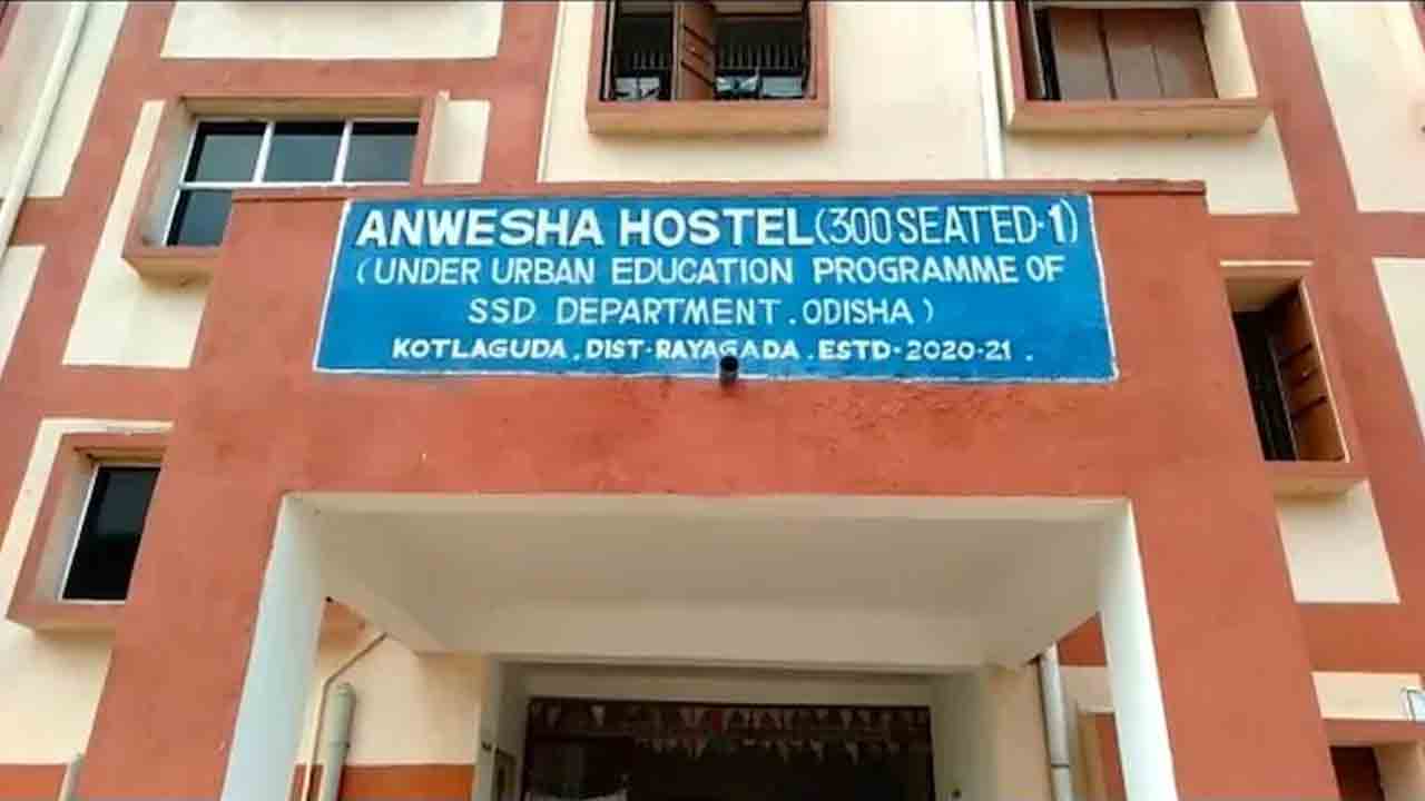 రాయగడలో 64 మంది విద్యార్థులకు కరోనా పాజిటివ్‌