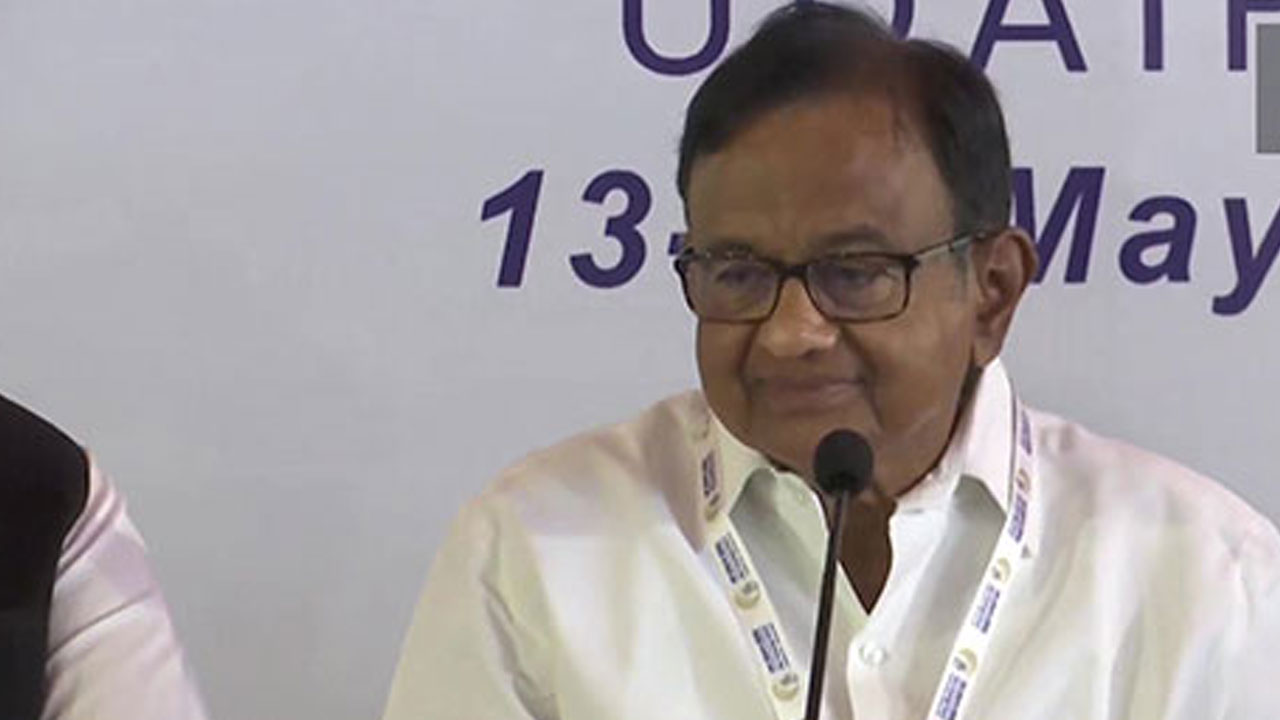 గోధుమ‌ల ఎగుమ‌తి బ్యాన్‌పై కాంగ్రెస్ ఫైర్‌.. త‌ప్పుప‌ట్టిన చిదంబ‌రం